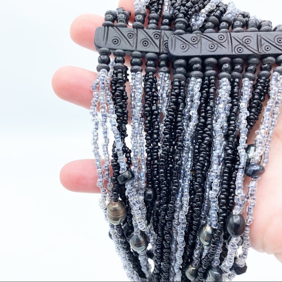 Substantial Seed Bead Multi Strand Faux Pearl Black & Gray Statement Necklace - Picture 3 of 10